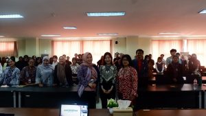 WCU Program Visiting Professor: Pink Hotchpotch: K-pop Fan Merch Industry in Indonesia as Transnational Girl Culture